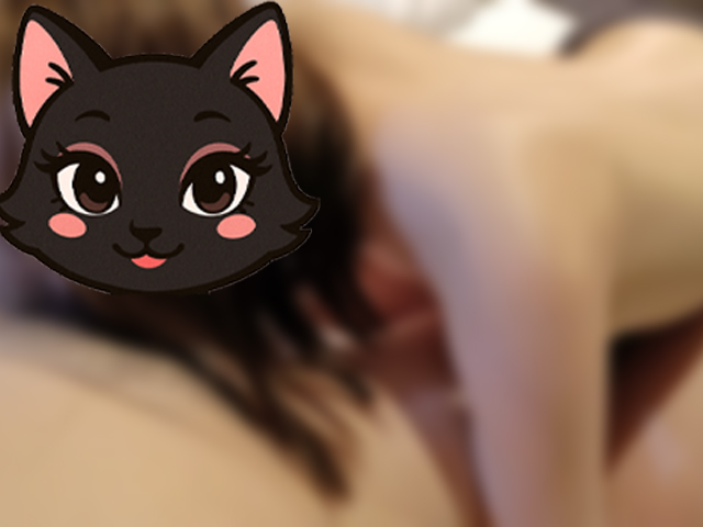 いきなりチンコを咥えこむりんかちゃん
